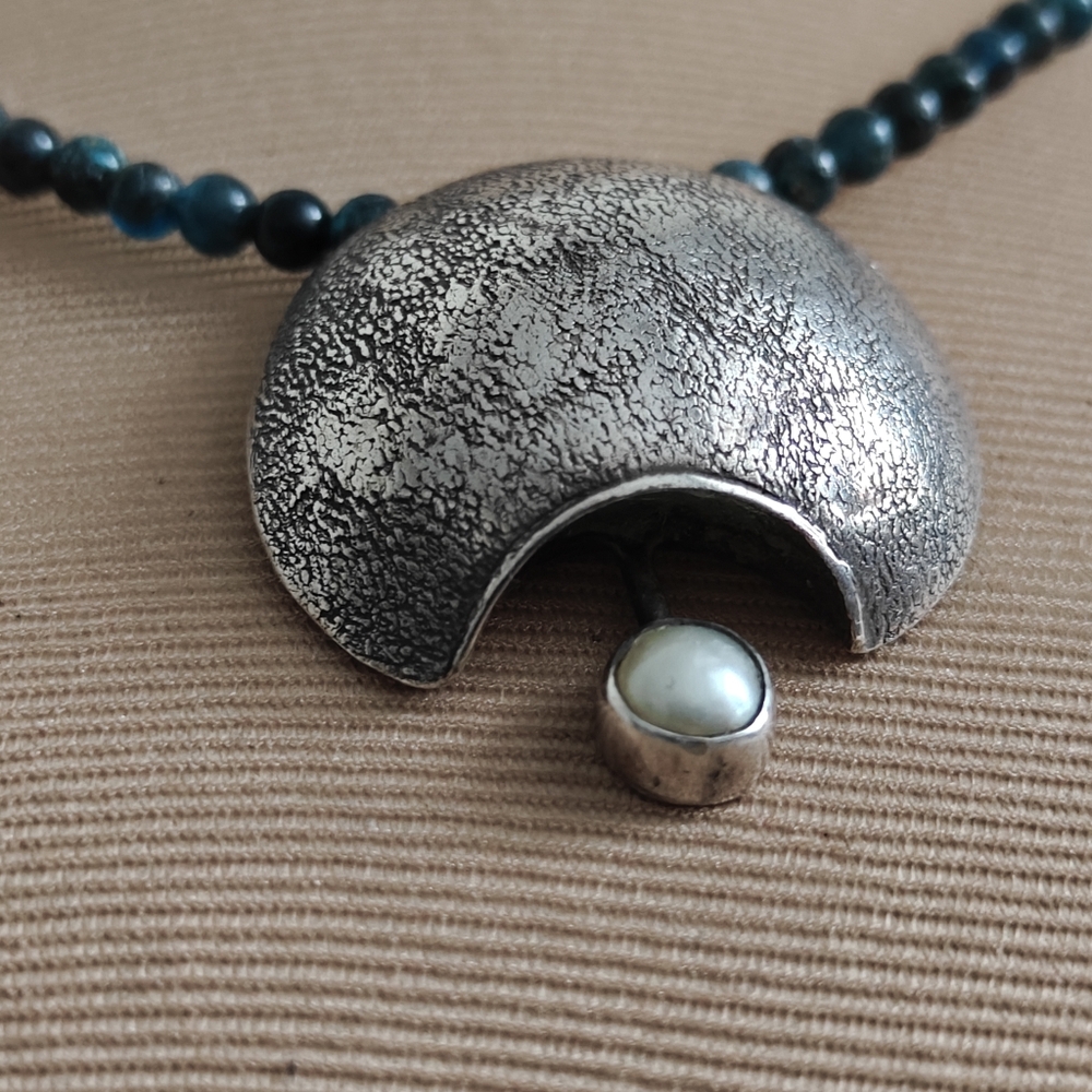 Modernist Sterling Silver and Genuine Apatite Beads Necklace Signed